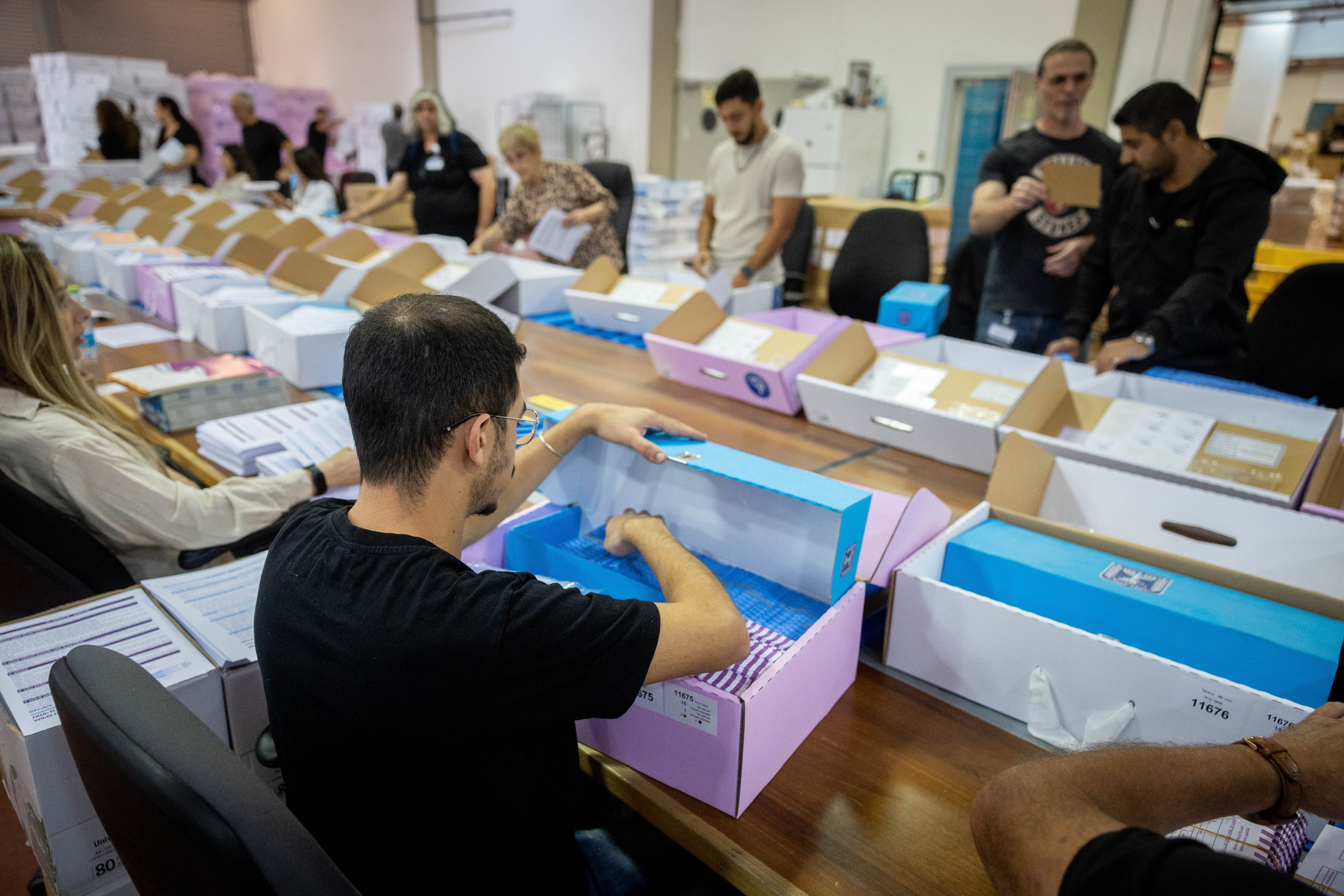 Your Questions Answered About Israel's Wartime Local Elections