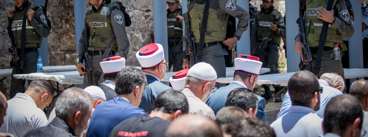 Survey: 56% of Jews Think Most Arab Citizens Support Temple Mount Attack 