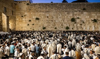 Tisha B’av: Lessons from Destruction and Hope