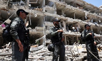 Even in Times of Crisis, Police Must Be in Command of Civilian Defense Squads