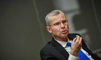 The Polish Precedent for Preventing the Attorney General from Entering Her Office