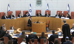 שידור חי מבג"ץ: דיון בעתירות נגד חוק הקפאת המעצרים
