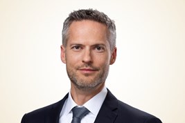 Dr. Eran Shamir-Borer