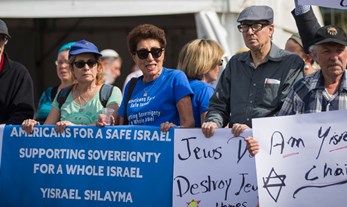 PEACE INDEX: ISRAELI JEWS SPLIT OVER REGULATION BILL; 56% SUPPORT MOSQUE BILL